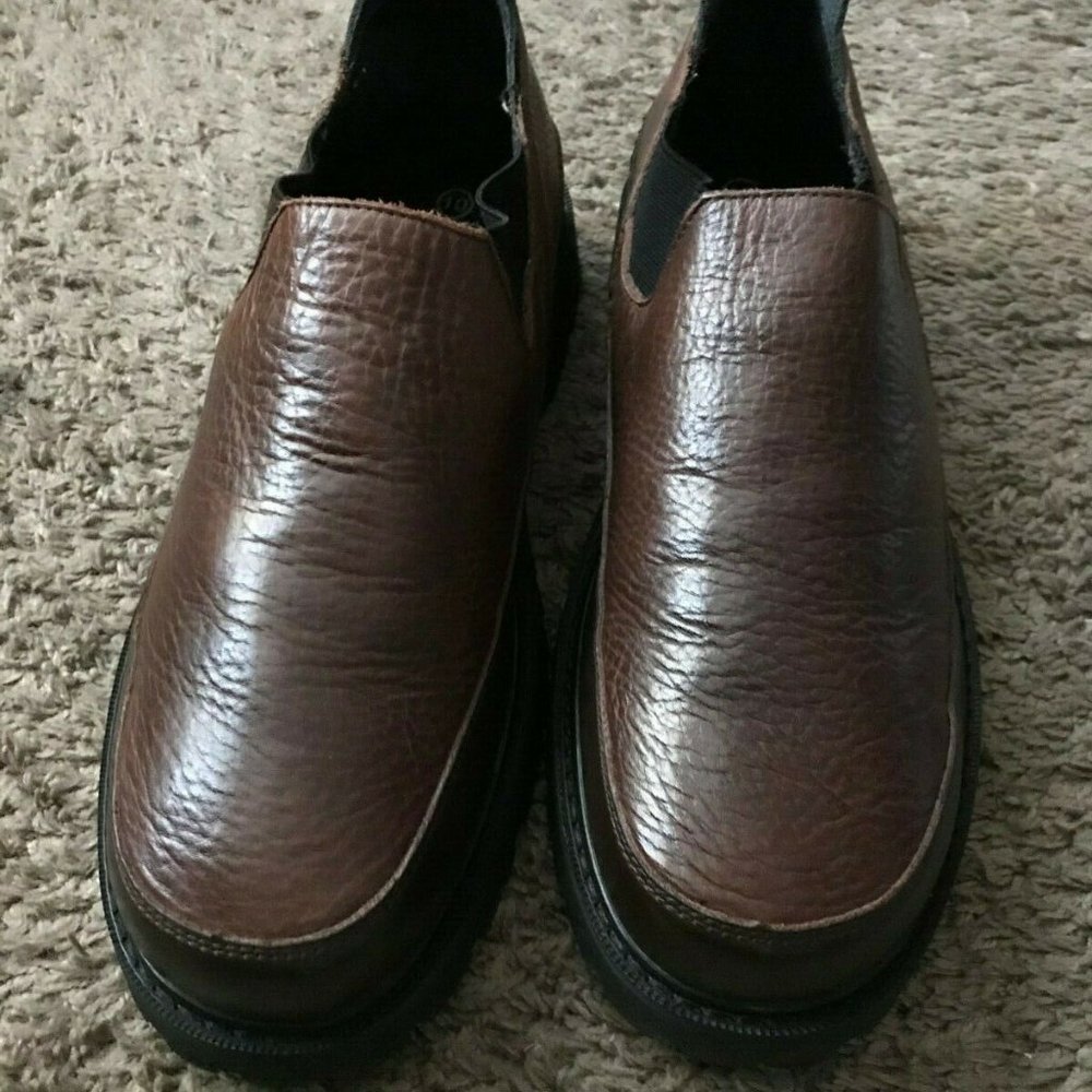 Swissgear Men's Loafers Shoes / Messenger and Carry on Bag Lot